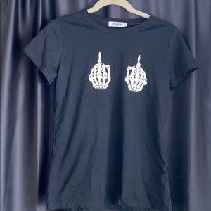 5/$20 Skull hand tee